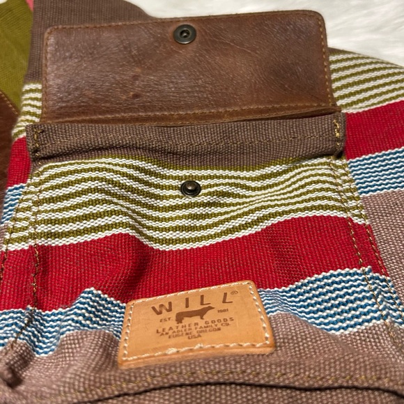 WILL Leather Goods Brown and Multicolor Blanket Tote/Carrier - Picture 14 of 16